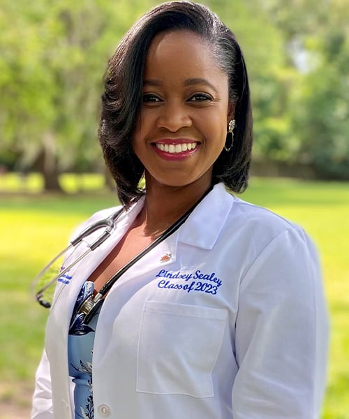 Dr. Lindsey Sealey, Orlando Veterinarian